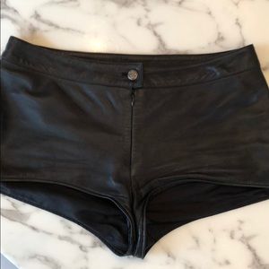 Chanel black leather shorts size 38